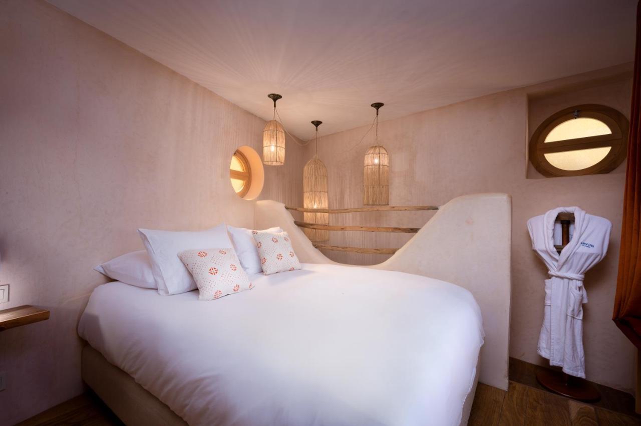 Mama Lova Hotel, Riad, Restaurant & Riad Essaouira