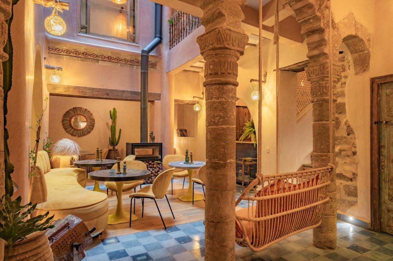 Riad Mama Lova Hotel, Riad, Restaurant & Essaouira