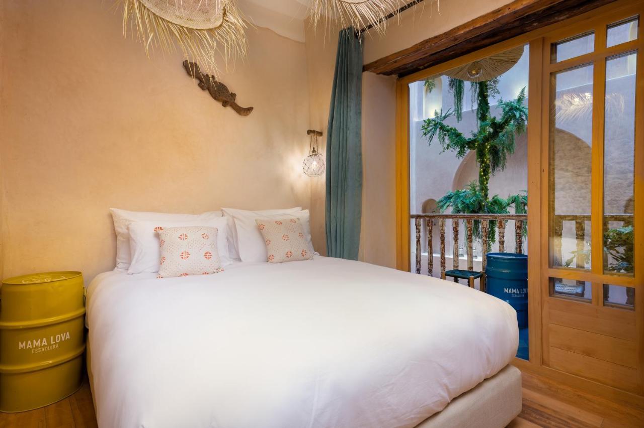 Mama Lova Hotel, Riad, Restaurant & 5* Essaouira