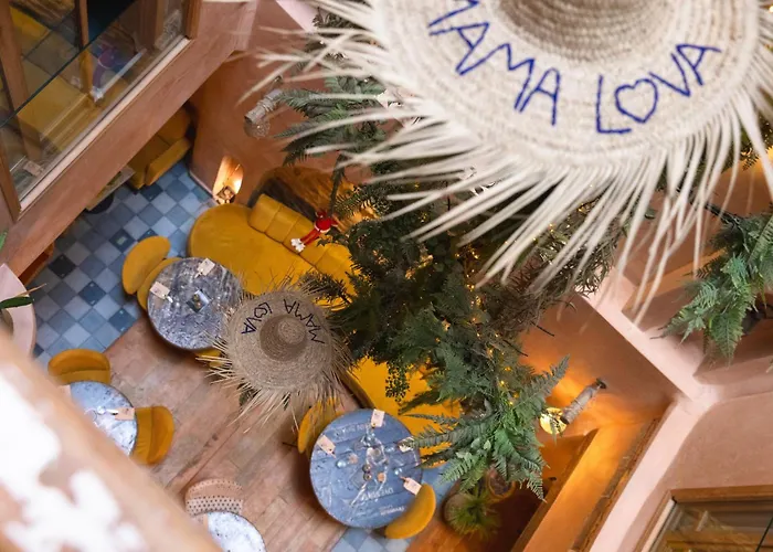 Mama Lova Hotel, Riad, Restaurant & Spa