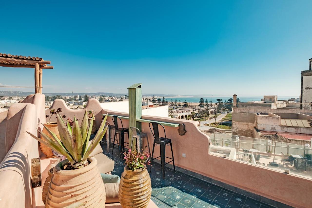 Mama Lova Hotel, Riad, Restaurant & 5* Essaouira