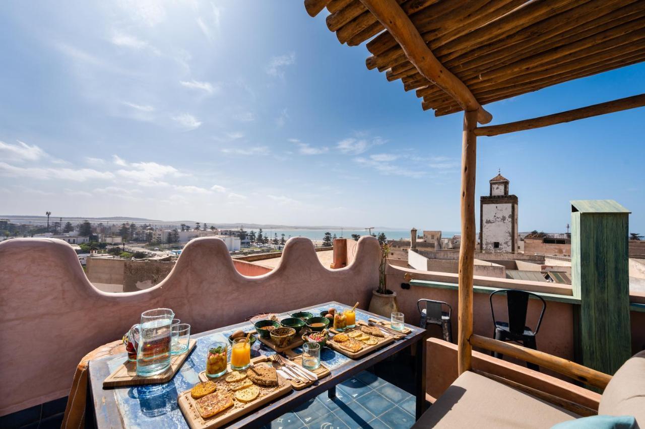 Mama Lova Hotel, Riad, Restaurant & Essaouira