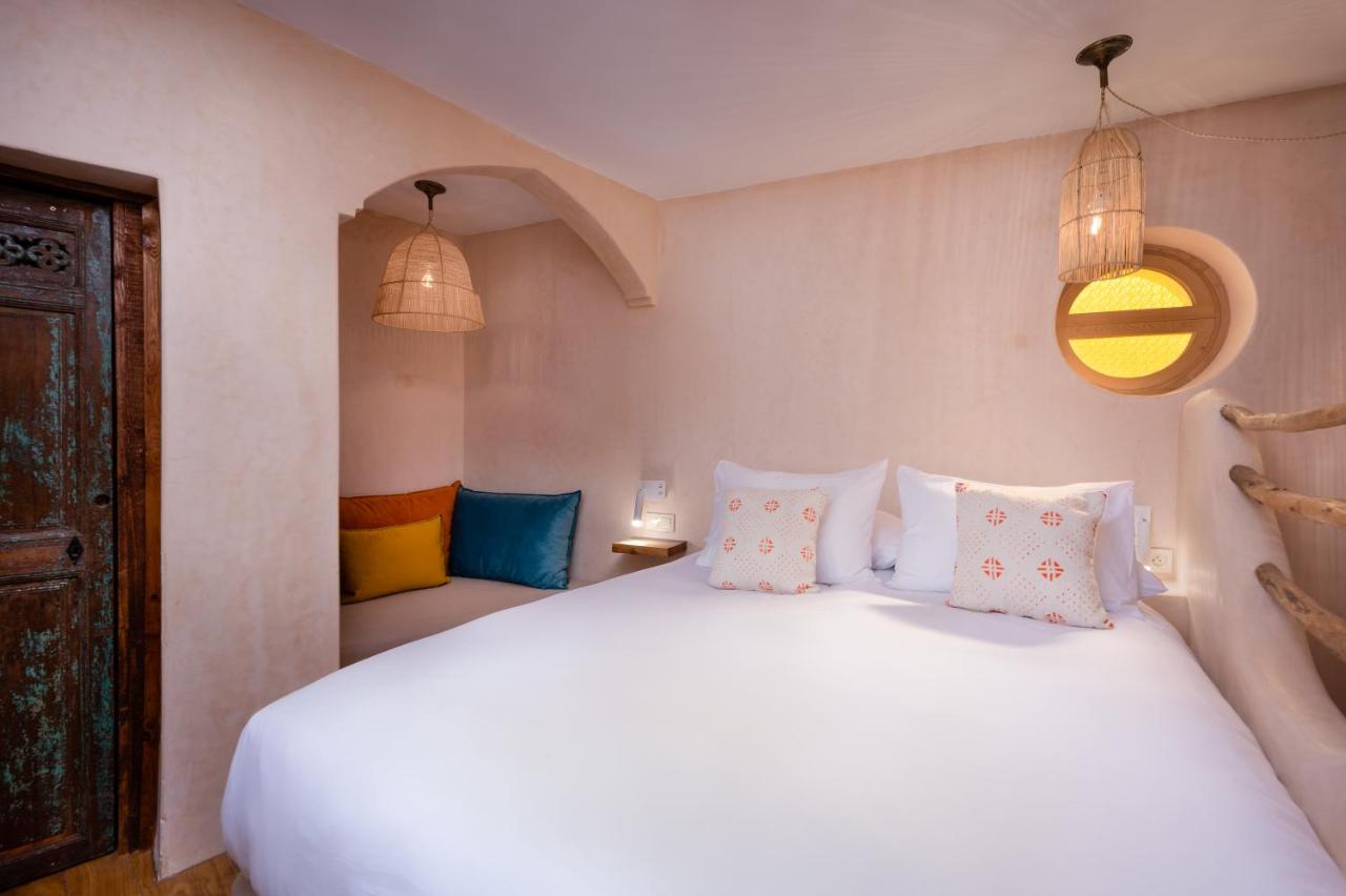 Riad Mama Lova Hotel, Riad, Restaurant & Essaouira
